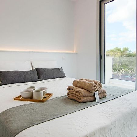 Phaedrus Living - Seaside Executive Flat Harbour 204 Lägenhet Paphos Exteriör bild