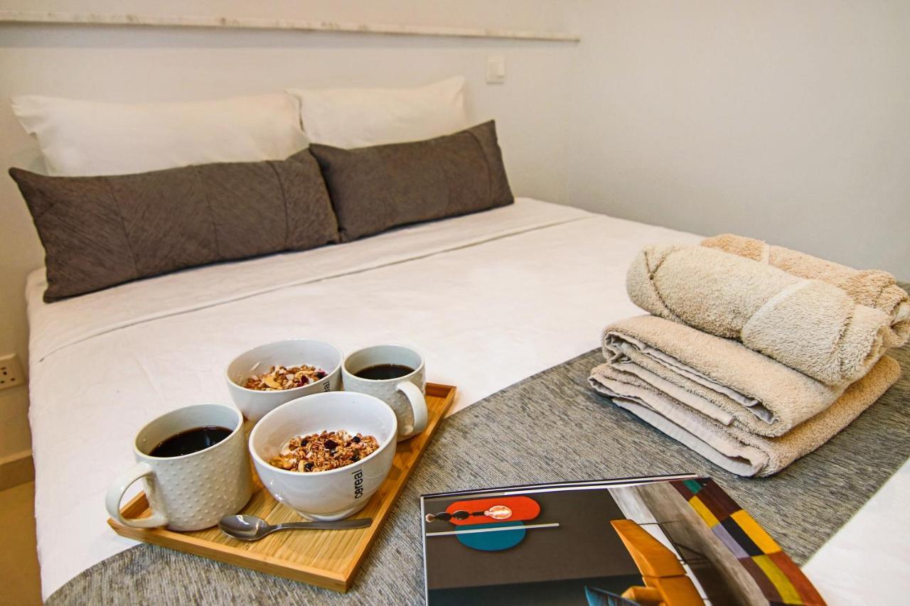 Phaedrus Living - Seaside Executive Flat Harbour 204 Lägenhet Paphos Exteriör bild